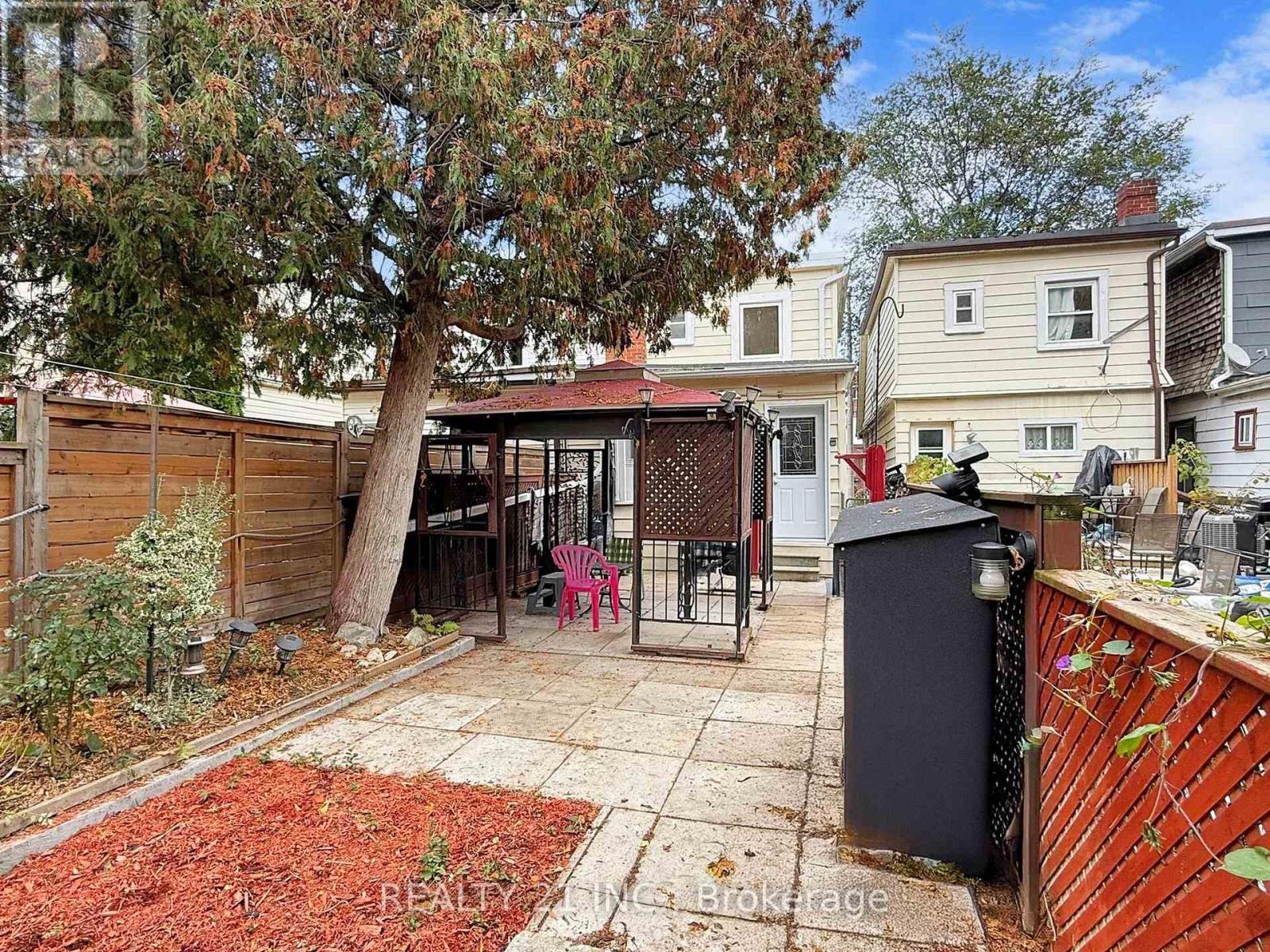 92 King Edward Ave Avenue, Toronto, Ontario  M4C 5J6 - Photo 44 - E12491916