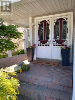 63 Warwick Avenue, Ajax, Ontario  L1Z 1L6 - Photo 3 - E12491982