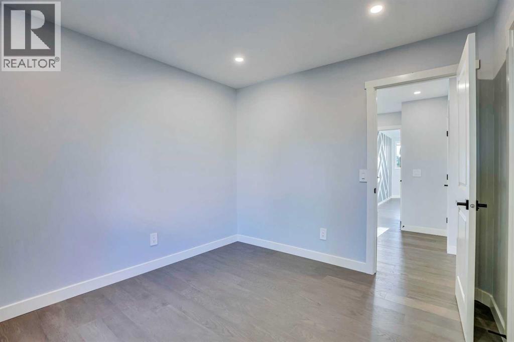 194 Woodbriar Circle Sw, Calgary, Alberta  T2W 6A7 - Photo 42 - A2222471