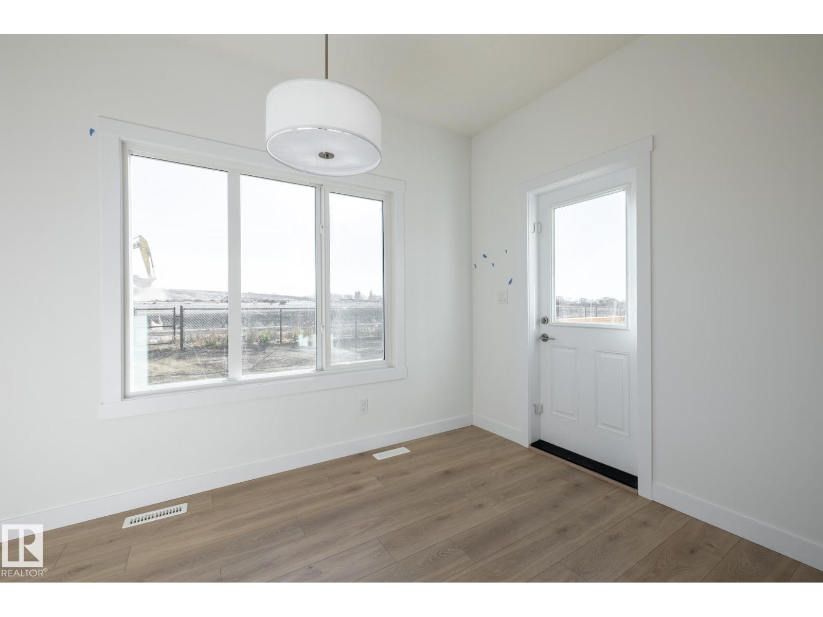 2639 5 Av Sw, Edmonton, Alberta  T6X 3H9 - Photo 7 - E4455895