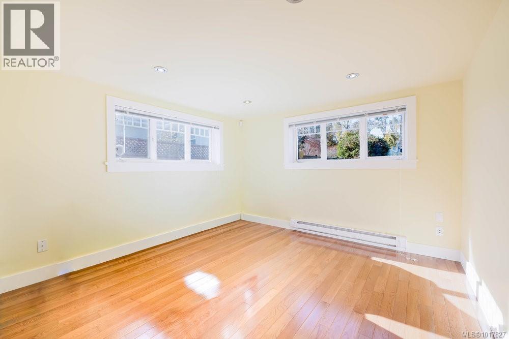 1865 Quamichan St, Victoria, British Columbia  V8S 2B7 - Photo 16 - 1017827
