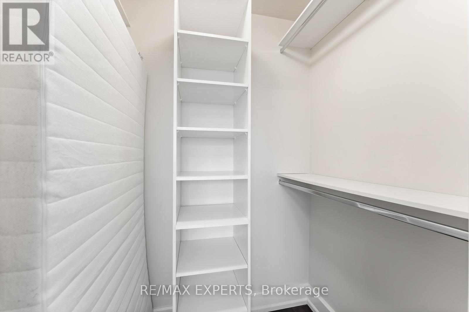 Ph08 - 650 Sheppard Avenue, Toronto, Ontario  M2K 3E4 - Photo 17 - C12490172