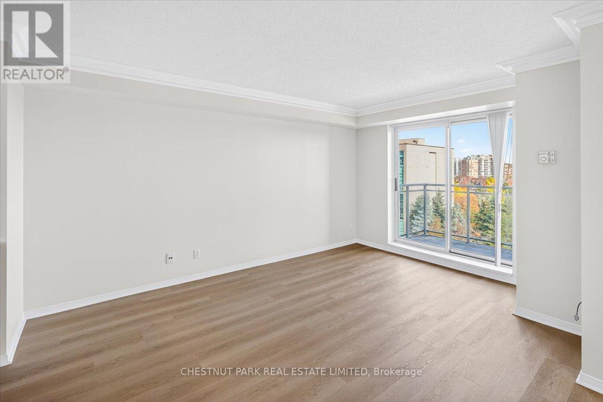 805 - 51 Baffin Court, Richmond Hill, Ontario  L4B 4P6 - Photo 12 - N12486270