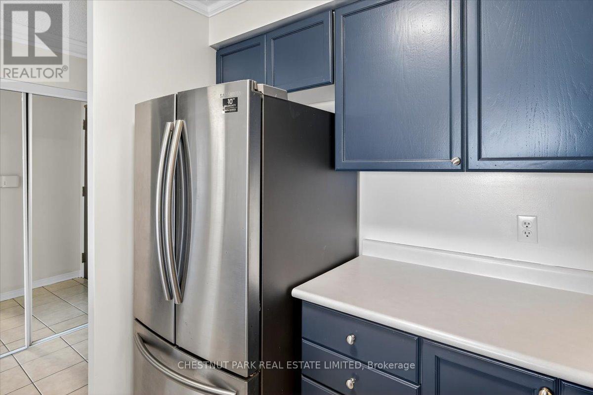 805 - 51 Baffin Court, Richmond Hill, Ontario  L4B 4P6 - Photo 18 - N12486270