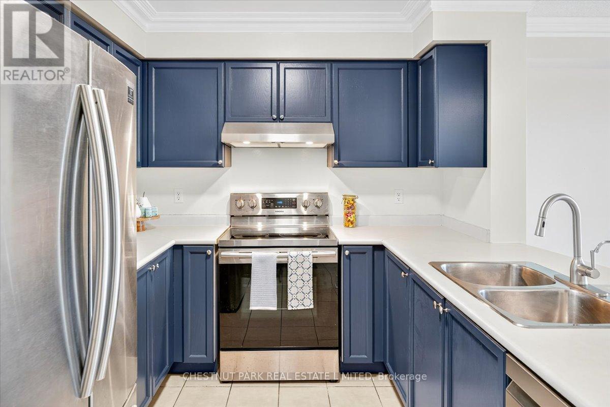 805 - 51 Baffin Court, Richmond Hill, Ontario  L4B 4P6 - Photo 17 - N12486270