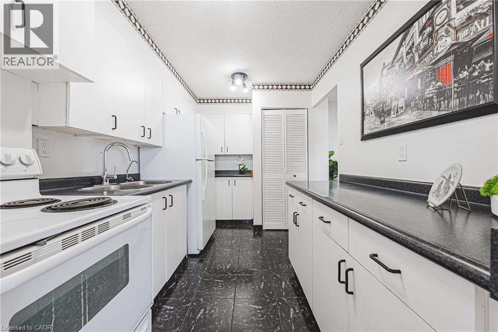 2055 Upper Middle Road Unit# 1206, Burlington, Ontario  L7P 3P4 - Photo 8 - 40783975