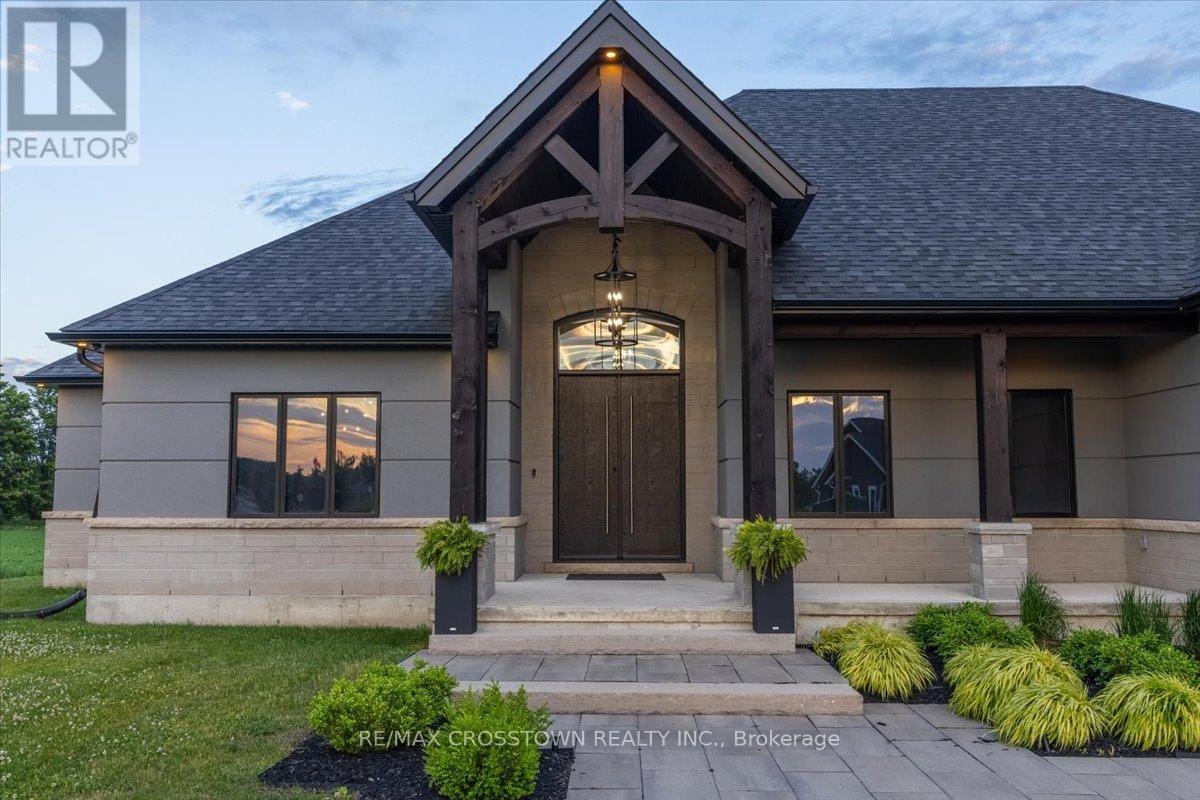 1 Best Court, Oro-Medonte, Ontario  L0L 2L0 - Photo 4 - S12488110