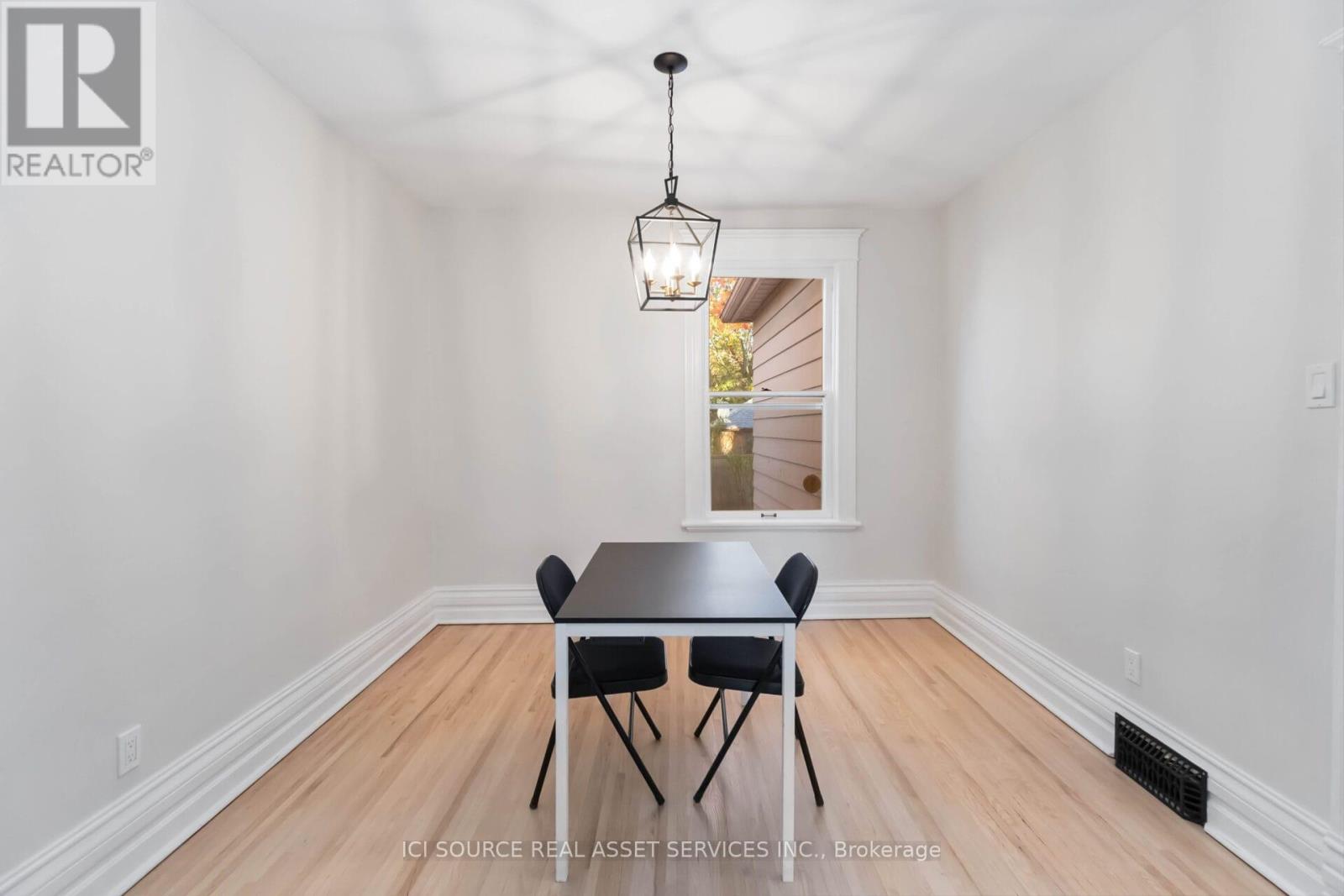 412 Grosvenor Street, London East, Ontario  N5Y 3S4 - Photo 9 - X12490756