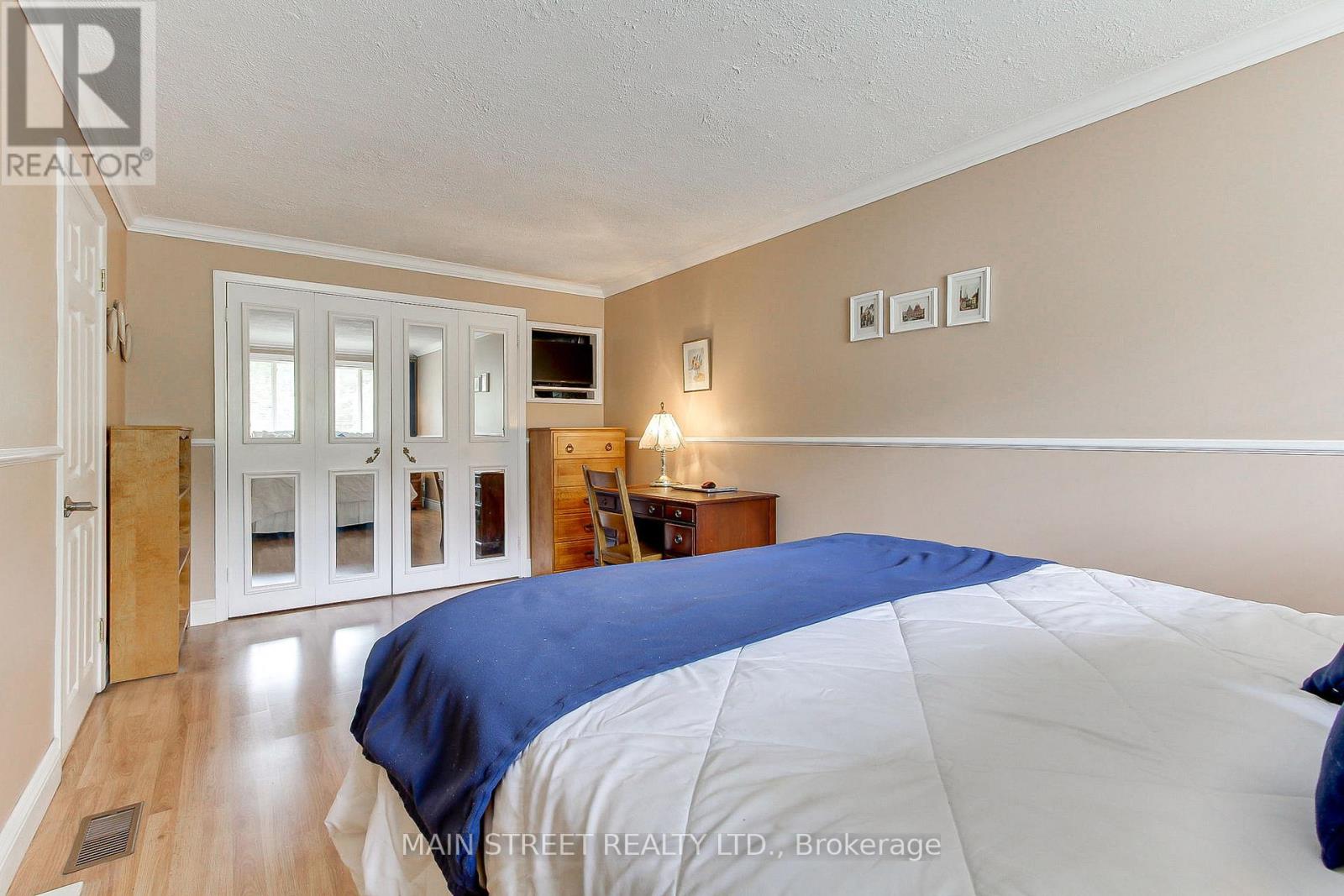 241 Andrew Street, Newmarket, Ontario  L3Y 1H1 - Photo 18 - N12491598