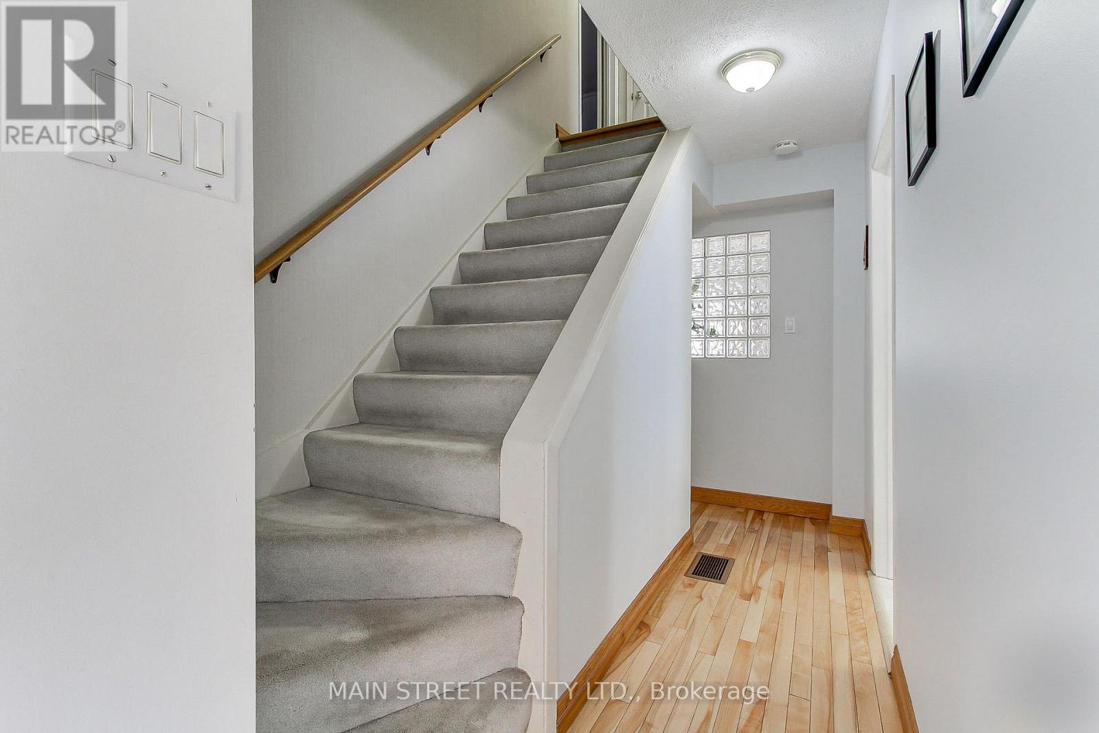 241 Andrew Street, Newmarket, Ontario  L3Y 1H1 - Photo 27 - N12491598