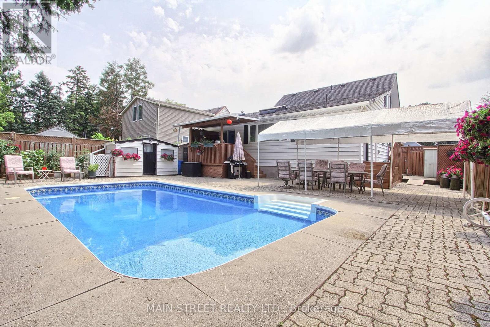 241 Andrew Street, Newmarket, Ontario  L3Y 1H1 - Photo 38 - N12491598