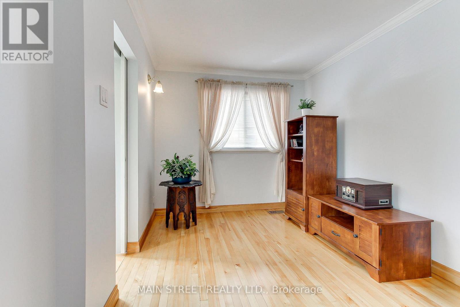 Property at 241 ANDREW STREET image 5