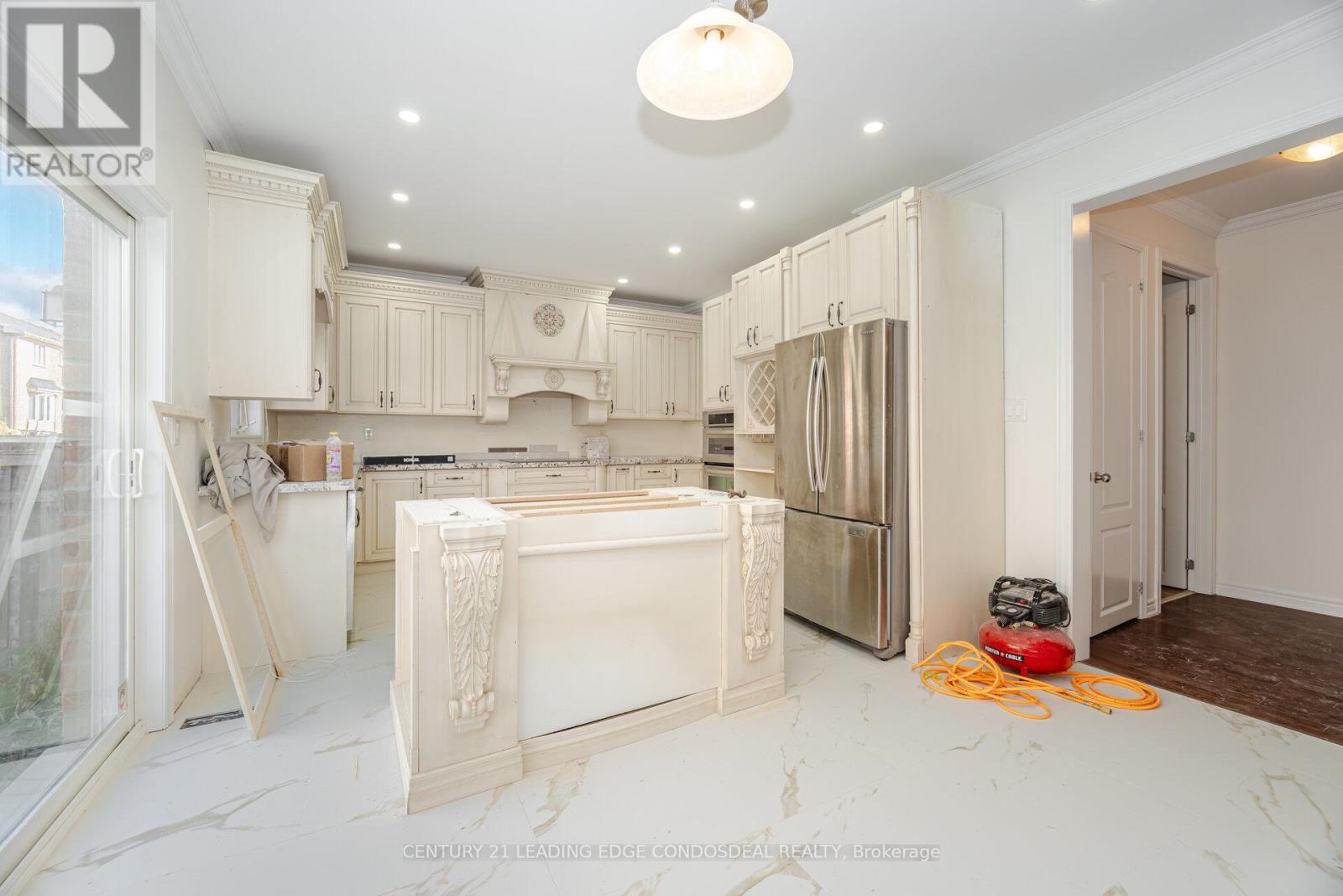 29 Wendelyn Drive, Richmond Hill, Ontario  L4E 0R1 - Photo 21 - N12491618