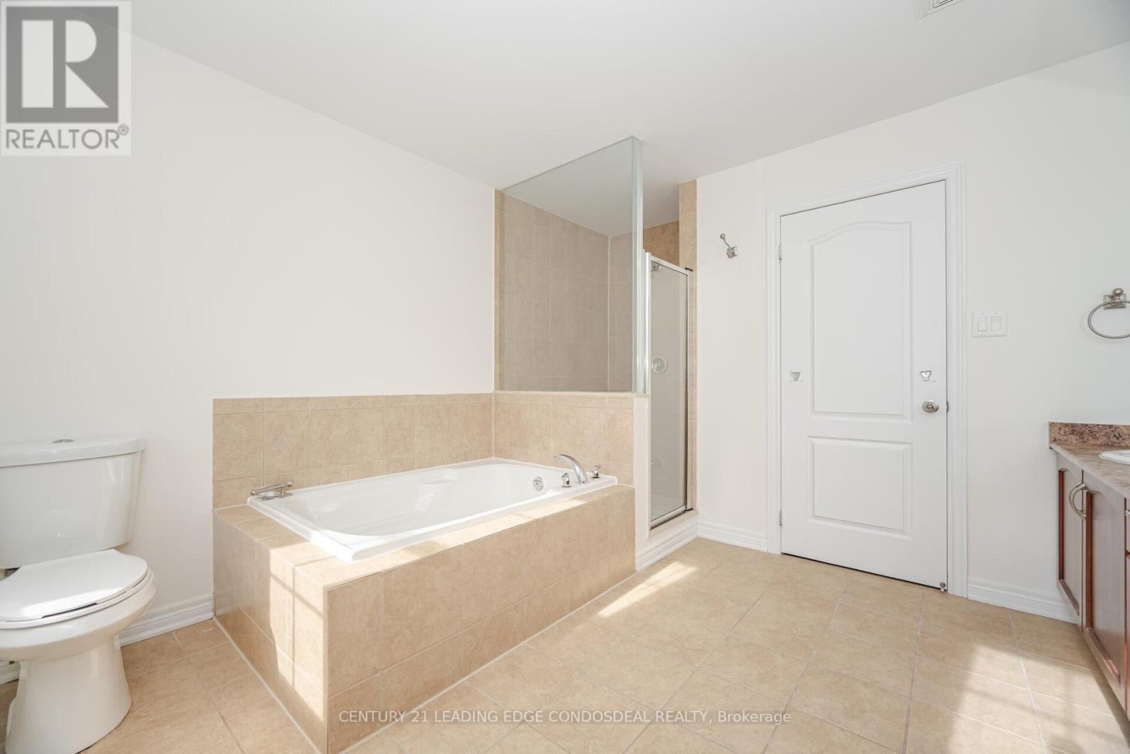 29 Wendelyn Drive, Richmond Hill, Ontario  L4E 0R1 - Photo 34 - N12491618