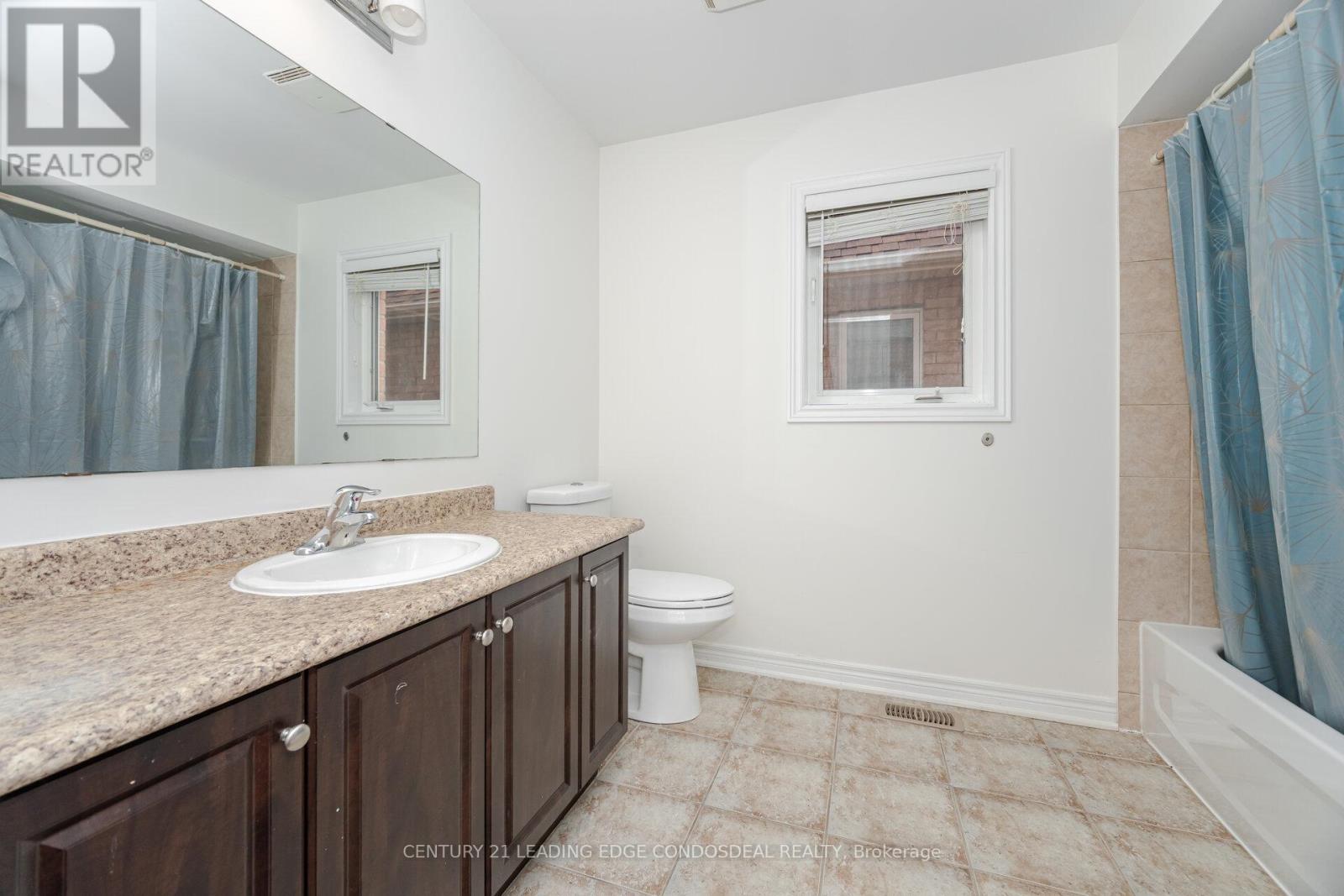 29 Wendelyn Drive, Richmond Hill, Ontario  L4E 0R1 - Photo 46 - N12491618