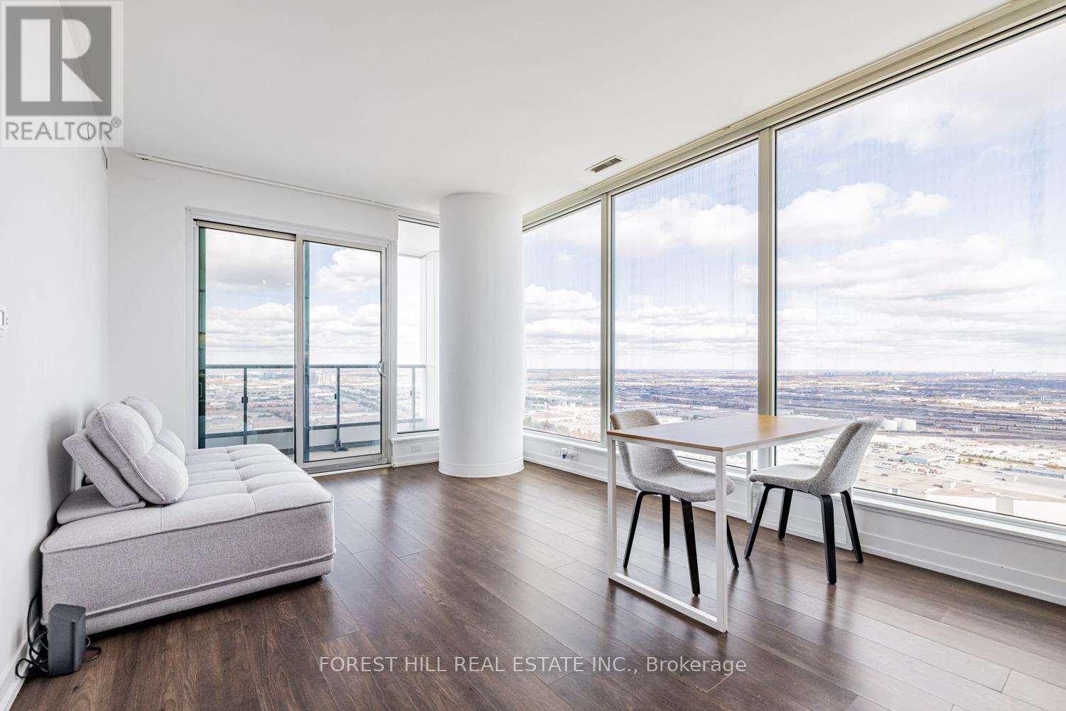 4702 - 898 Portage Parkway, Vaughan, Ontario  L4K 0J6 - Photo 2 - N12491688