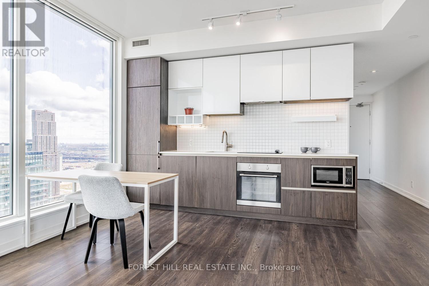 4702 - 898 Portage Parkway, Vaughan, Ontario  L4K 0J6 - Photo 7 - N12491688