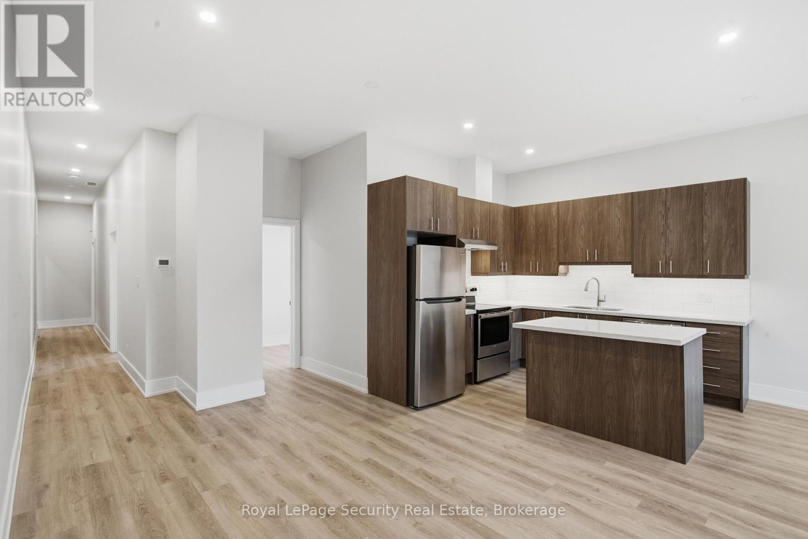 B - 185 Main Street, King (Schomberg), Ontario  L0G 1T0 - Photo 11 - N12491732