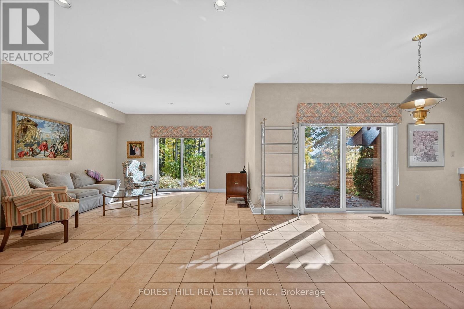 124 Forest Ridge Road, Richmond Hill, Ontario  L4E 3L8 - Photo 32 - N12491750