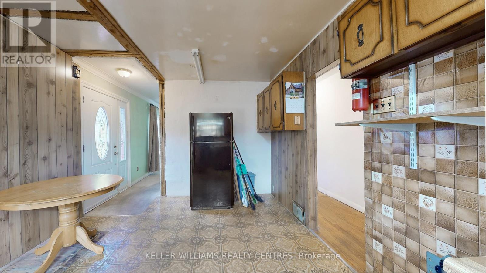 94 Queen Street, Newmarket, Ontario  L3Y 2E8 - Photo 12 - N12491836