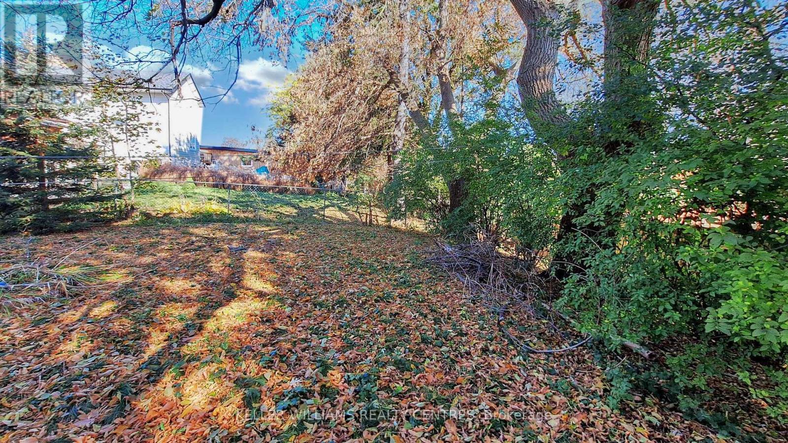 94 Queen Street, Newmarket, Ontario  L3Y 2E8 - Photo 39 - N12491836