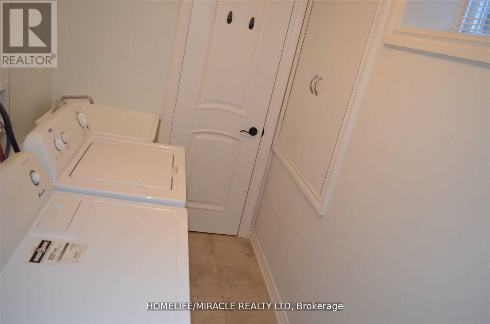 153 Willis Road, Vaughan, Ontario  L4L 2S4 - Photo 13 - N12491856