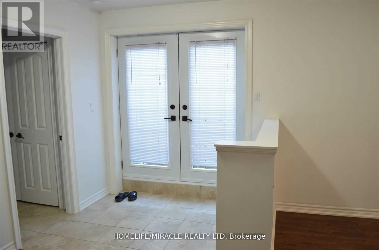 153 Willis Road, Vaughan, Ontario  L4L 2S4 - Photo 6 - N12491856