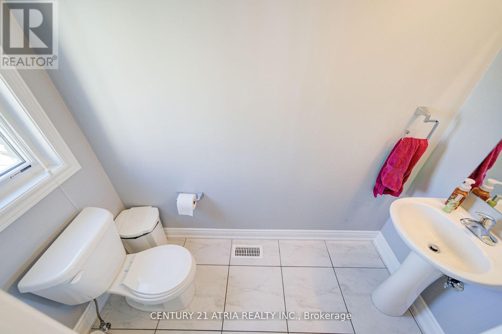 10 Gladys Rolling Avenue, East Gwillimbury (Mt Albert), Ontario  L0G 1M0 - Photo 20 - N12491858