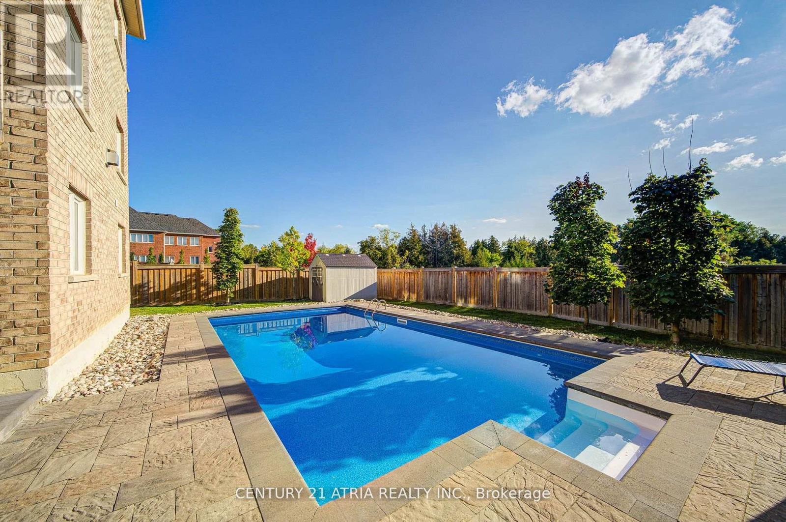 10 Gladys Rolling Avenue, East Gwillimbury (Mt Albert), Ontario  L0G 1M0 - Photo 48 - N12491858