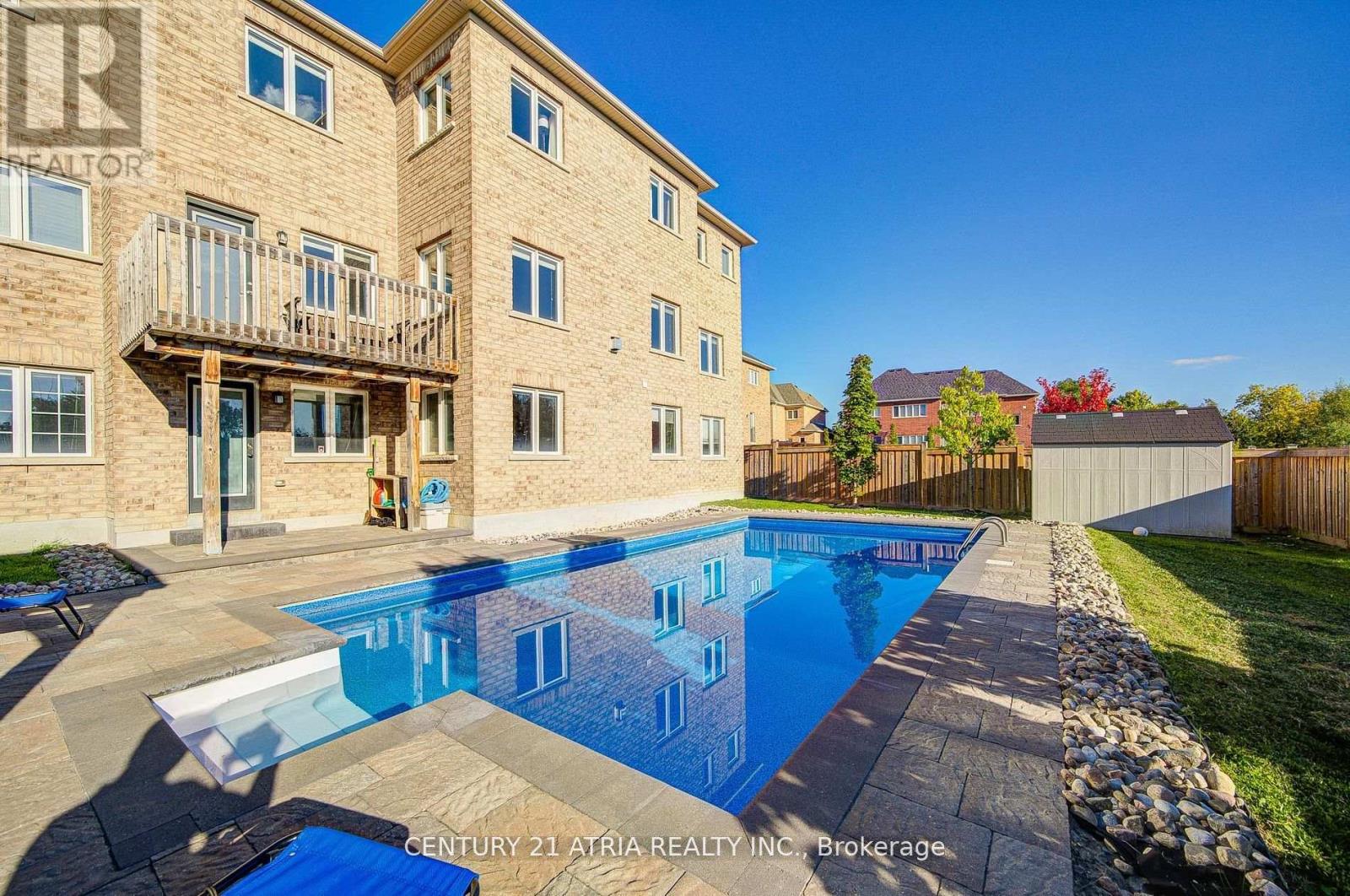 10 Gladys Rolling Avenue, East Gwillimbury (Mt Albert), Ontario  L0G 1M0 - Photo 49 - N12491858