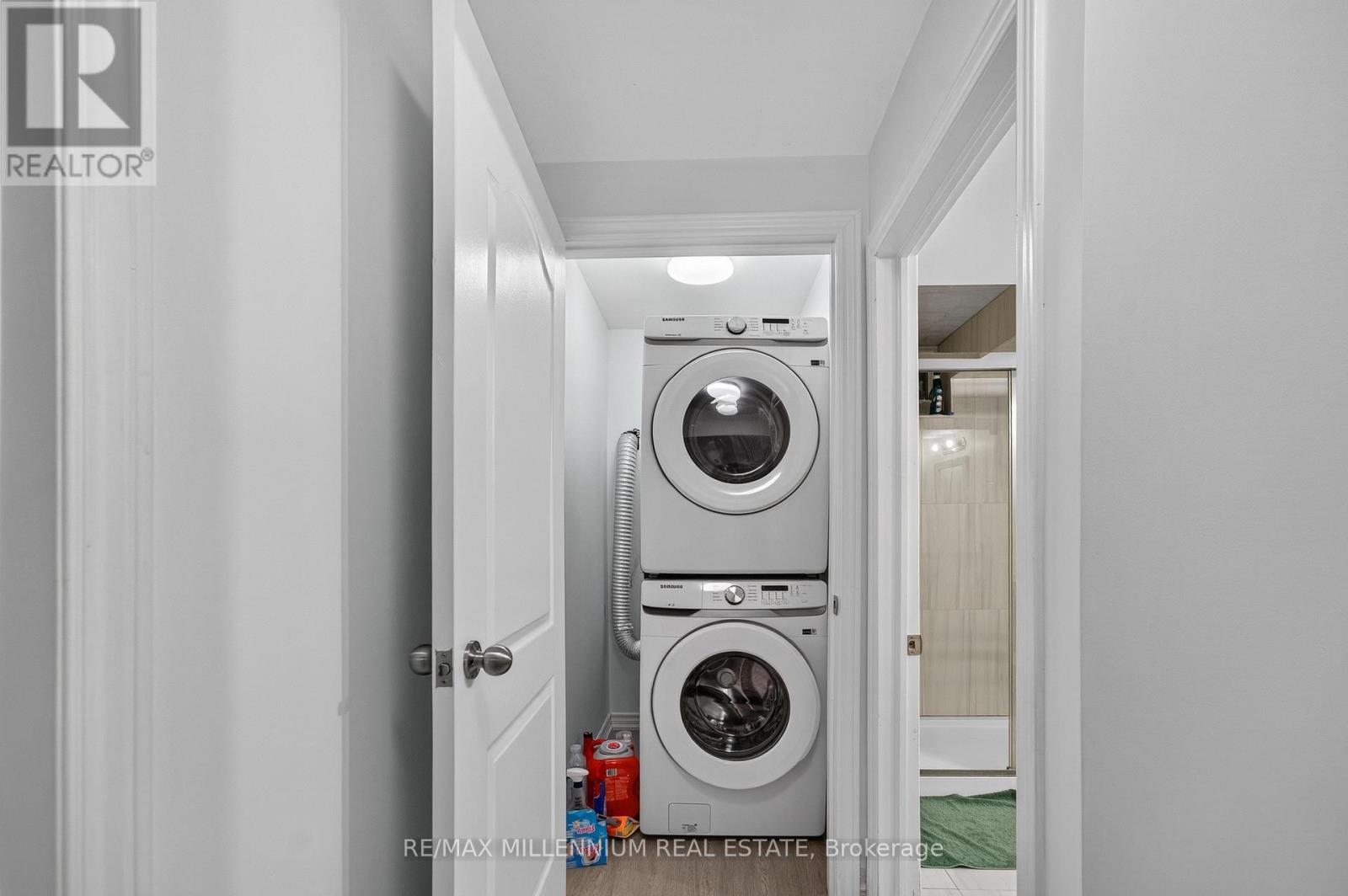 66 Armstrong Crescent, Bradford West Gwillimbury (Bradford), Ontario  L3Z 0L2 - Photo 10 - N12491912