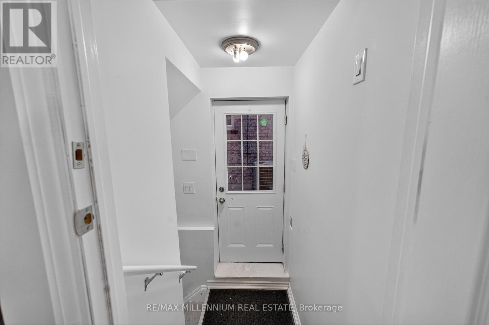 66 Armstrong Crescent, Bradford West Gwillimbury (Bradford), Ontario  L3Z 0L2 - Photo 12 - N12491912