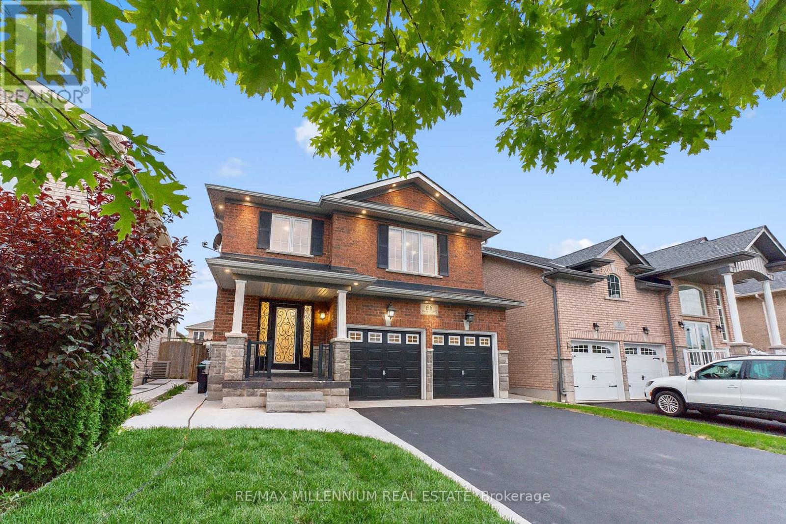 66 Armstrong Crescent, Bradford West Gwillimbury (Bradford), Ontario  L3Z 0L2 - Photo 2 - N12491912