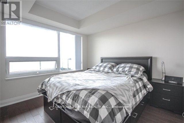 1807 - 18 Uptown Drive, Markham, Ontario  L3R 5M5 - Photo 10 - N12491954