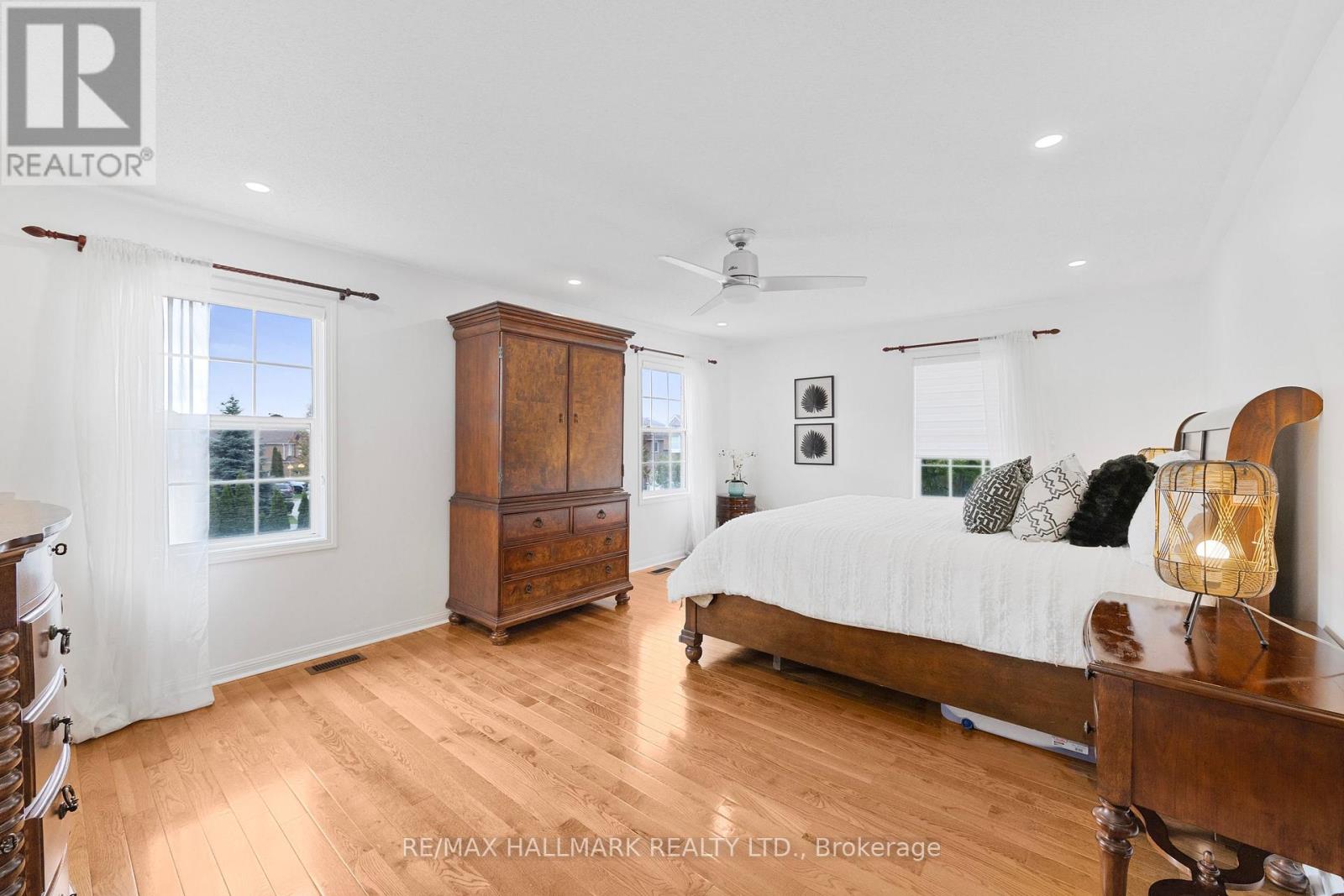 7 Delphinium Avenue, Richmond Hill, Ontario  L4E 4V1 - Photo 24 - N12491978