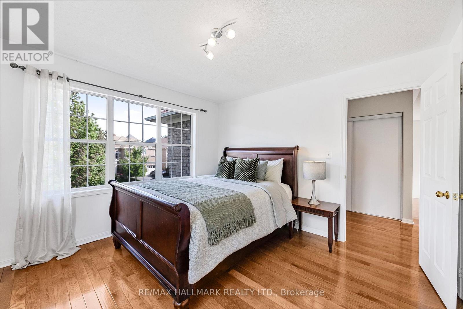 7 Delphinium Avenue, Richmond Hill, Ontario  L4E 4V1 - Photo 28 - N12491978