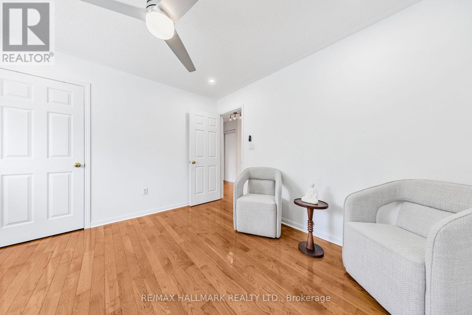 7 Delphinium Avenue, Richmond Hill, Ontario  L4E 4V1 - Photo 34 - N12491978