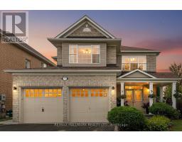 7 DELPHINIUM AVENUE, Richmond Hill, Ontario