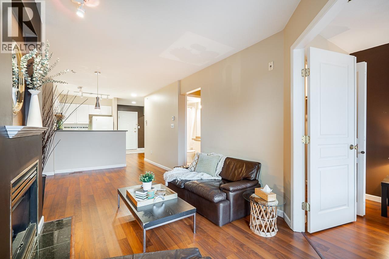 Ph17 760 Kingsway, Vancouver, British Columbia  V5V 3C1 - Photo 7 - R3063270