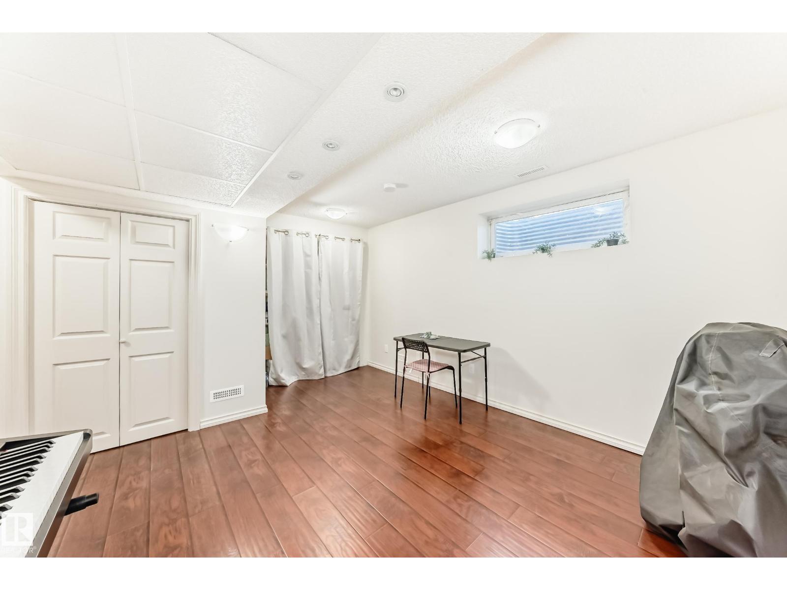 #5 1404 Hermitage Rd Nw Nw, Edmonton, Alberta  T5A 0P5 - Photo 27 - E4464040