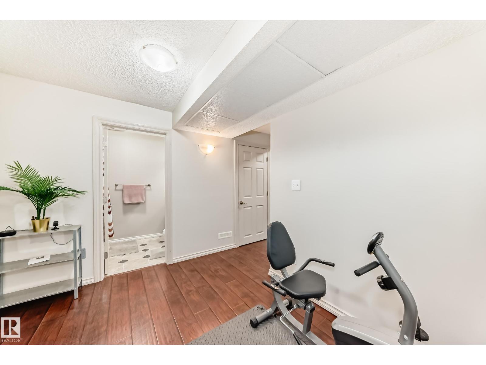 #5 1404 Hermitage Rd Nw Nw, Edmonton, Alberta  T5A 0P5 - Photo 31 - E4464040