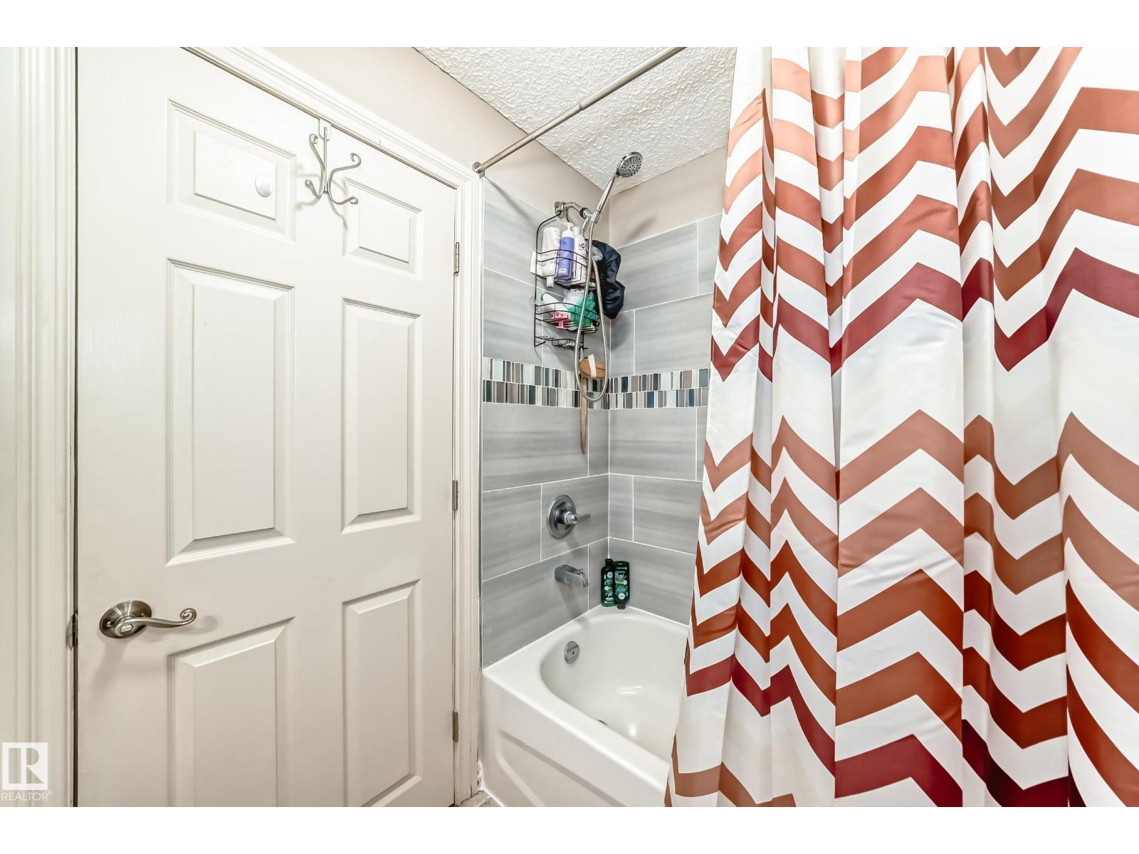 #5 1404 Hermitage Rd Nw Nw, Edmonton, Alberta  T5A 0P5 - Photo 33 - E4464040