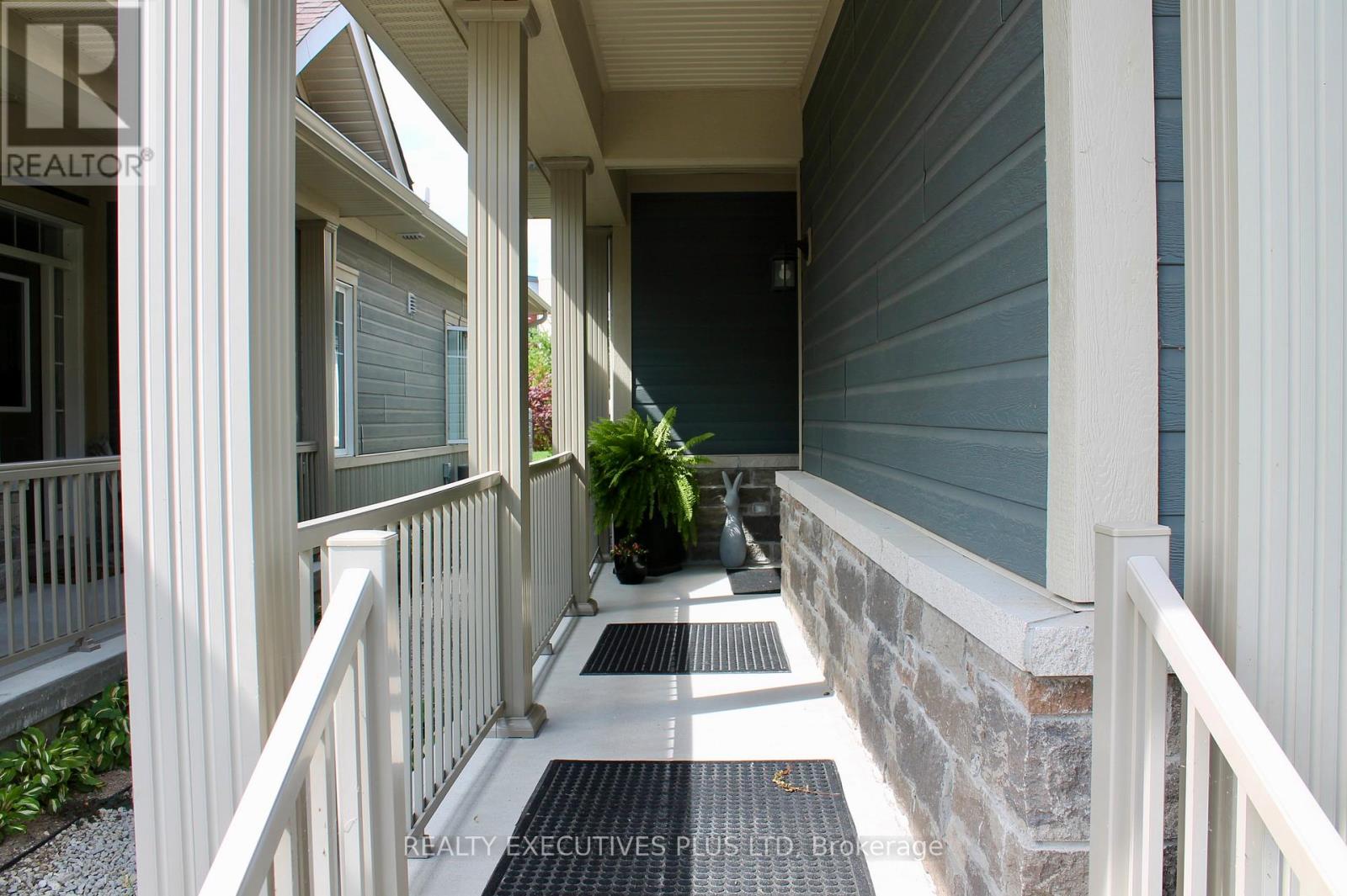 77 Kari Crescent, Collingwood, Ontario  L9Y 0Z7 - Photo 3 - S12491974