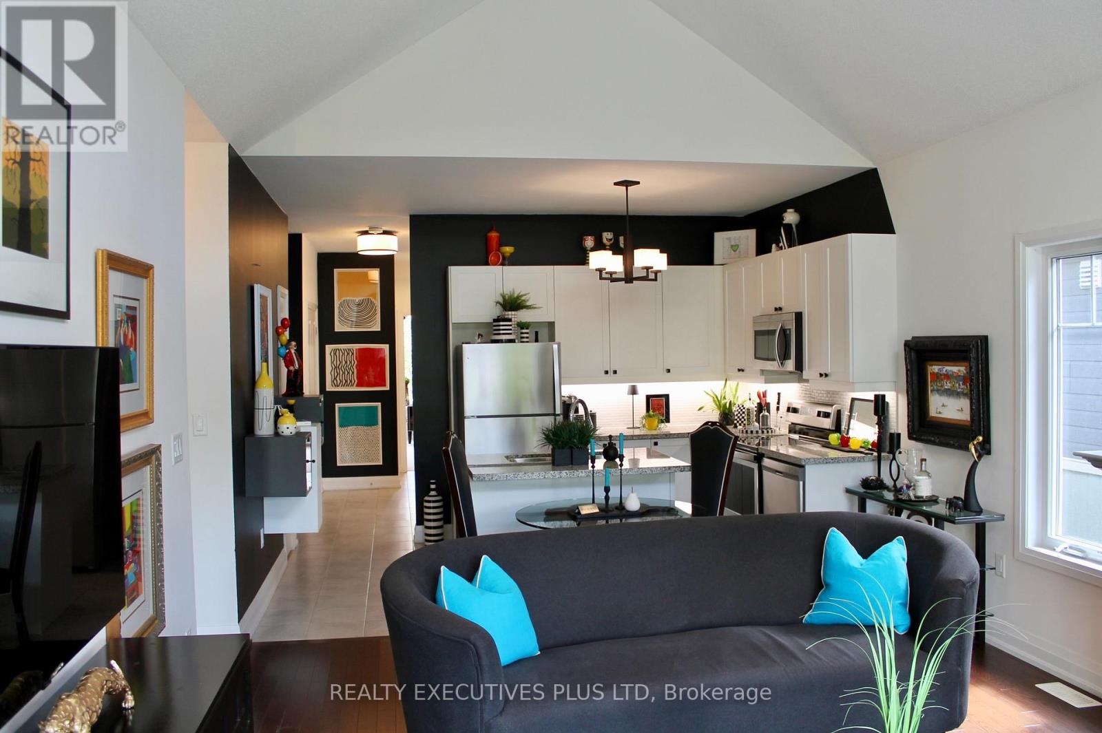 77 Kari Crescent, Collingwood, Ontario  L9Y 0Z7 - Photo 5 - S12491974