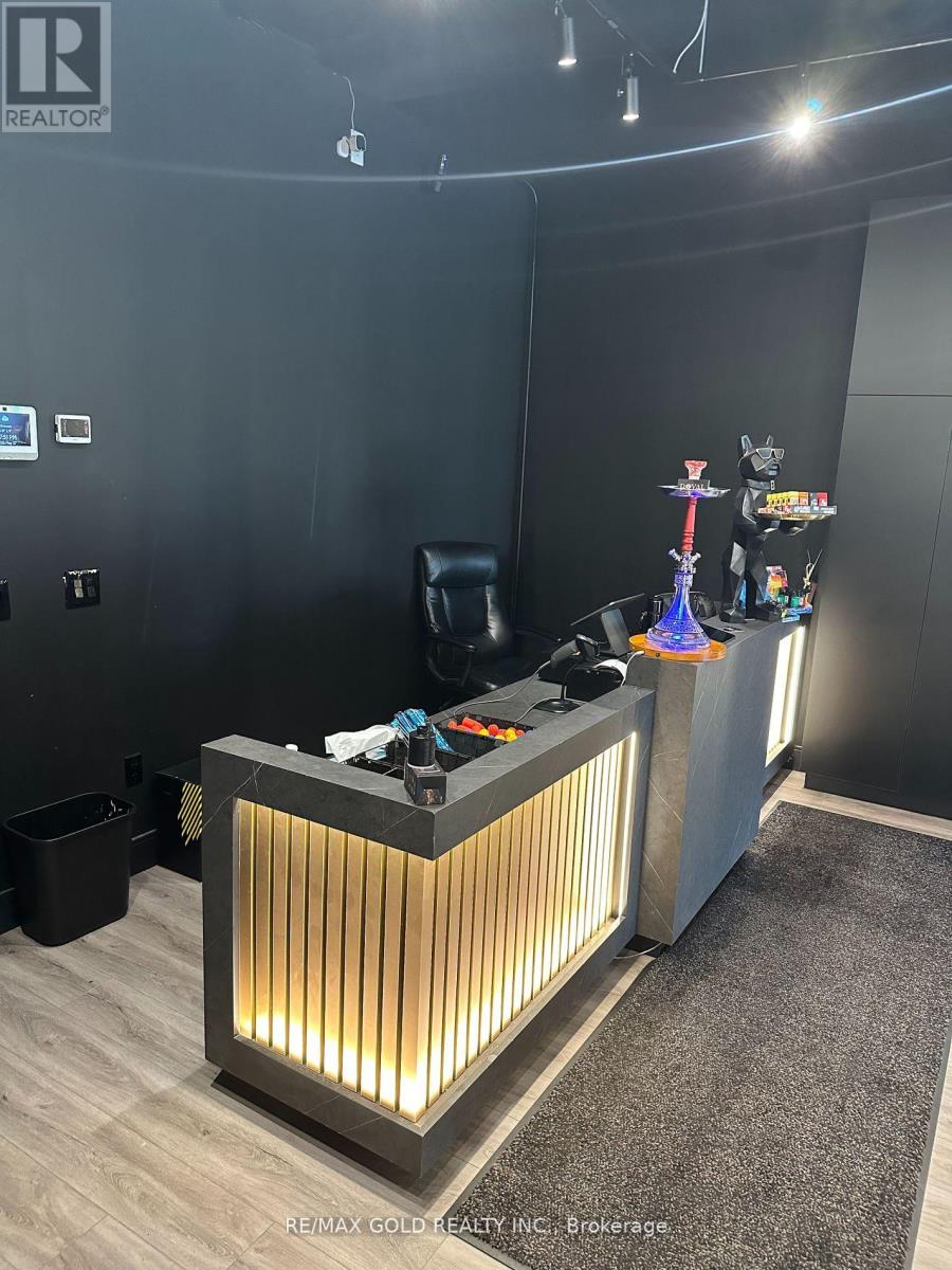 15 - 3450 PLATINUM DRIVE, Mississauga, Ontario