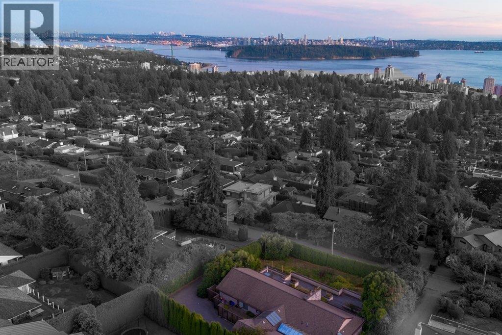 2235 Palmerston Avenue, West Vancouver, British Columbia  V7V 2V9 - Photo 15 - R3063289