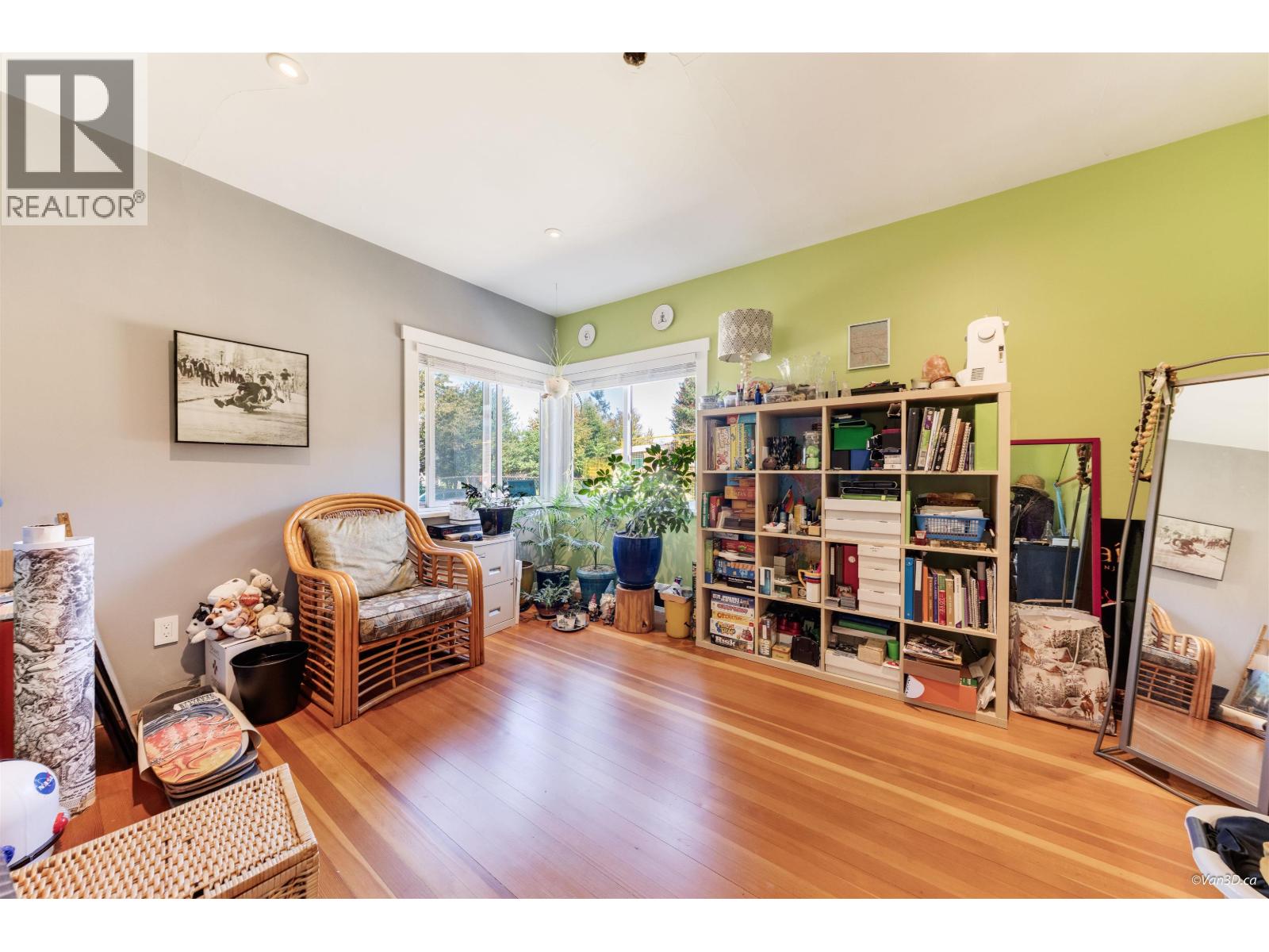 3726 Trinity Street, Burnaby, British Columbia  V5C 1N2 - Photo 11 - R3063294