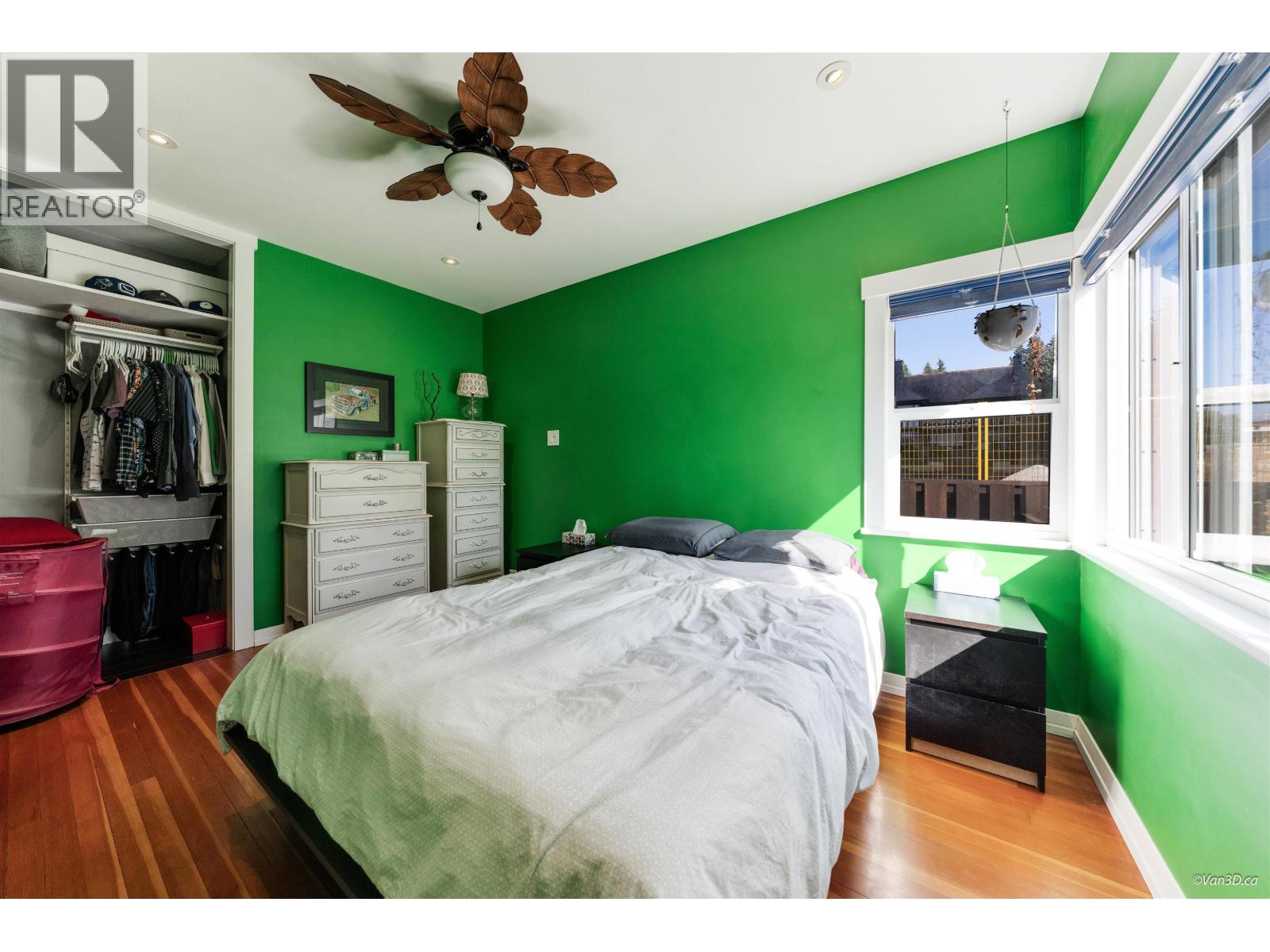 3726 Trinity Street, Burnaby, British Columbia  V5C 1N2 - Photo 14 - R3063294