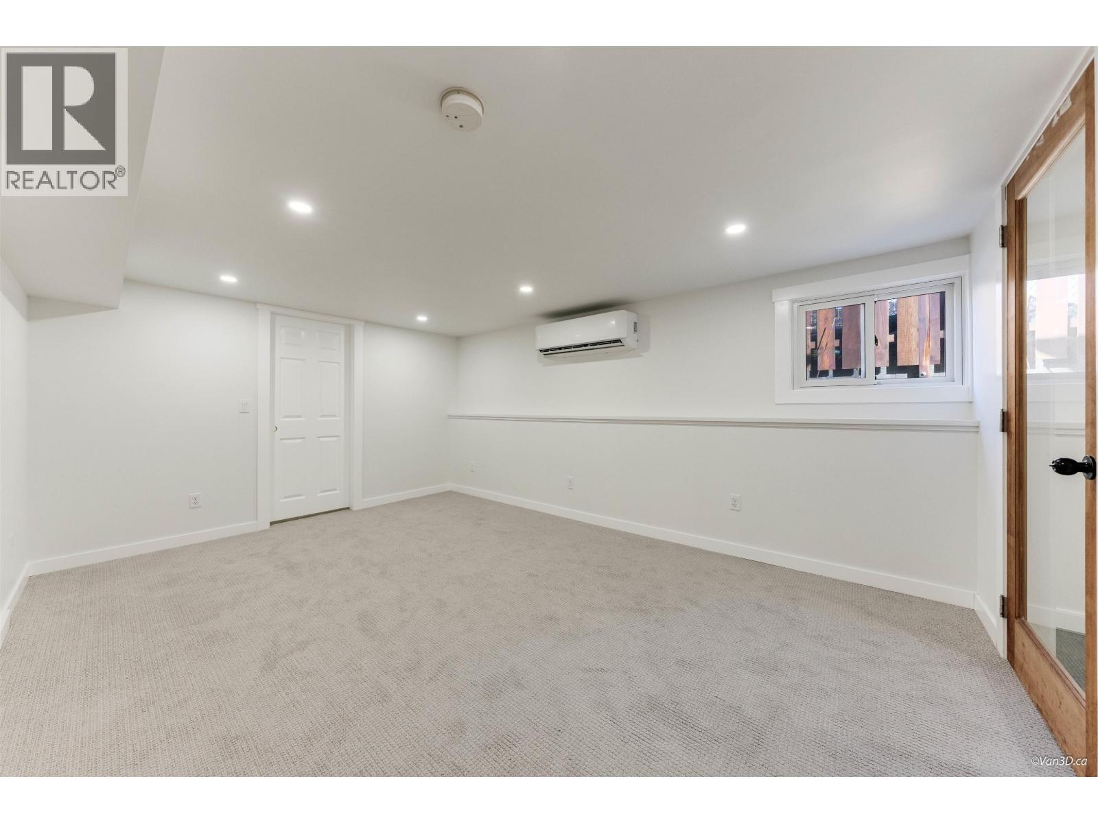 3726 Trinity Street, Burnaby, British Columbia  V5C 1N2 - Photo 16 - R3063294