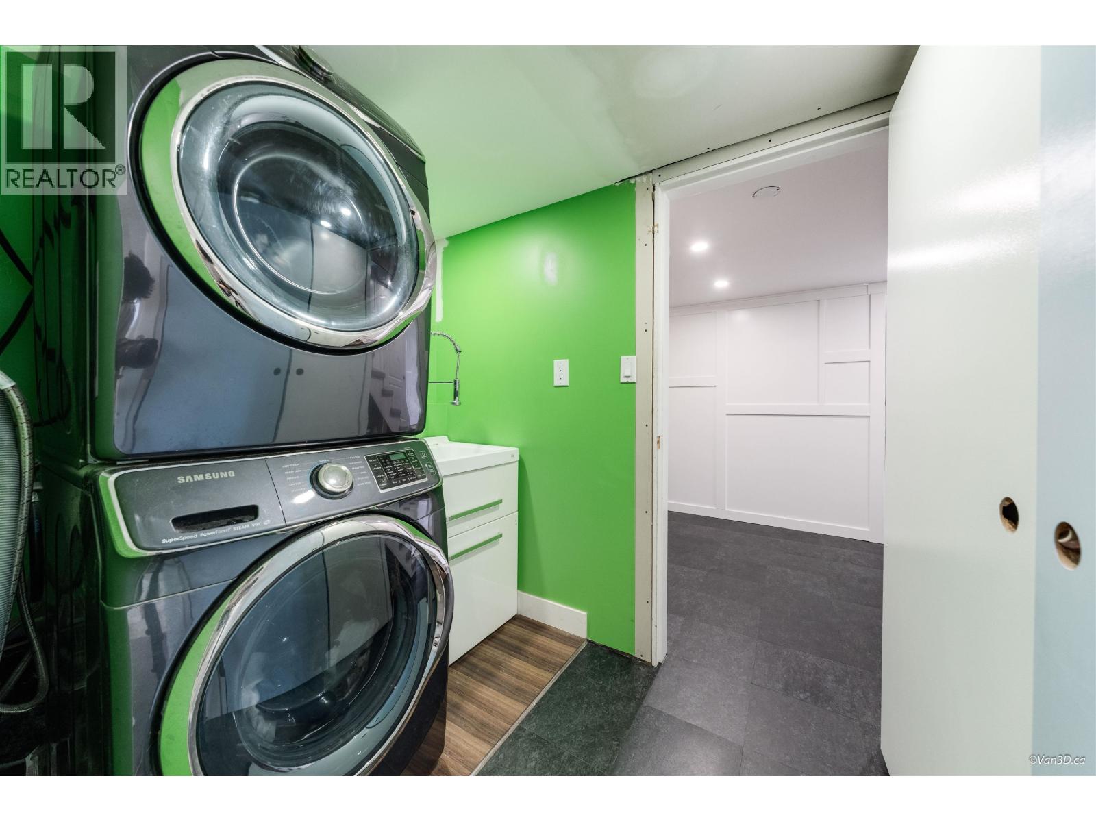 3726 Trinity Street, Burnaby, British Columbia  V5C 1N2 - Photo 19 - R3063294